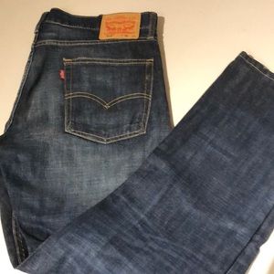 Levi 513 jeans